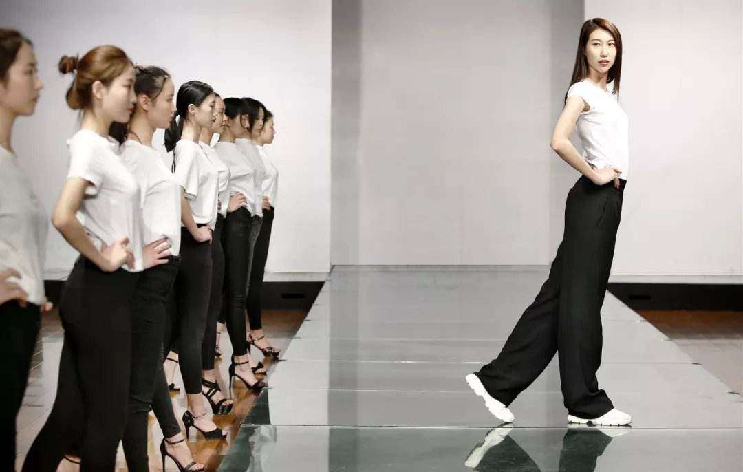 ��Щ�˿�����ģ��